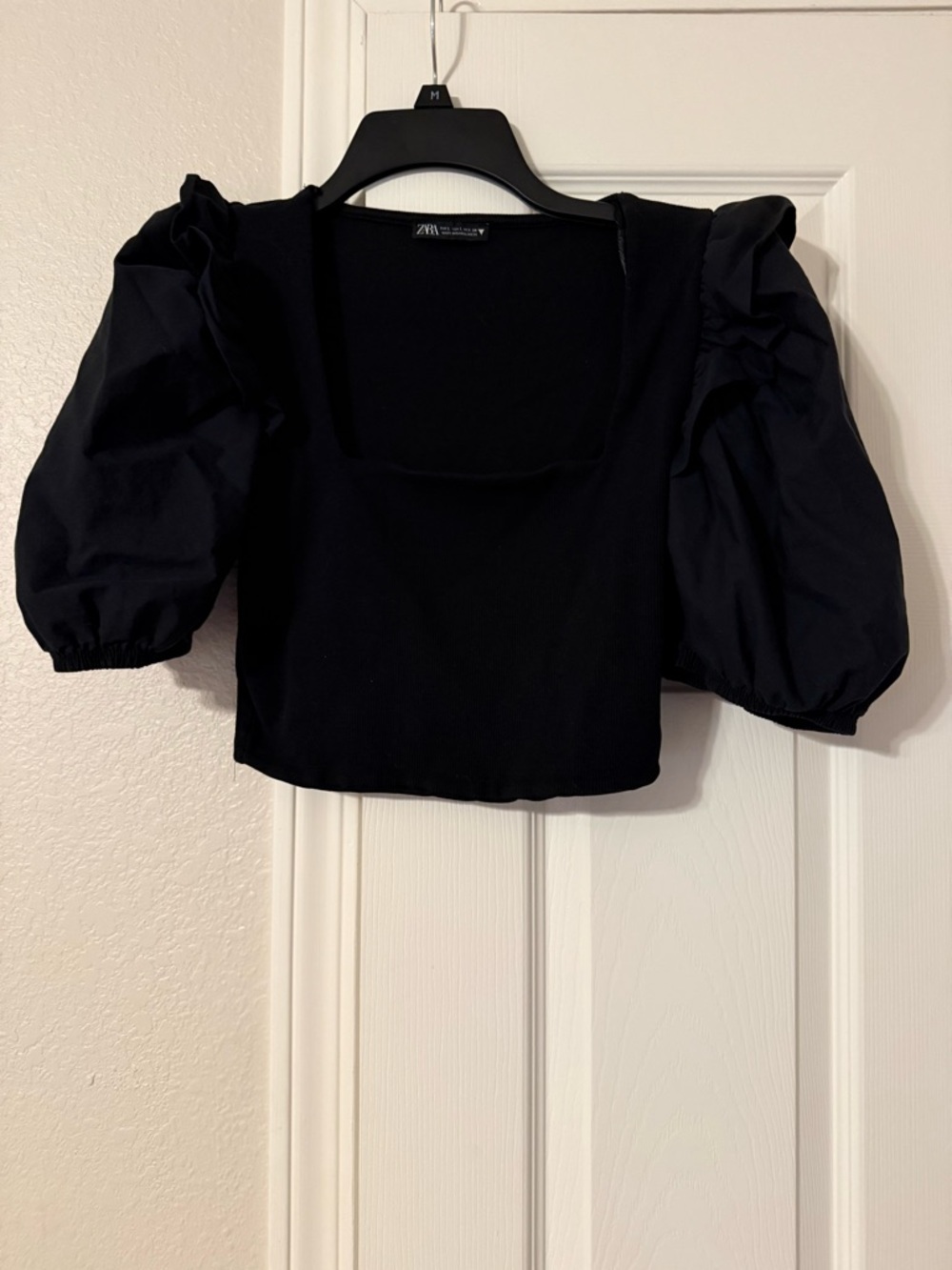 Zara Black Puff-Sleeve Square-Neck Crop Top - Picture 2 of 6